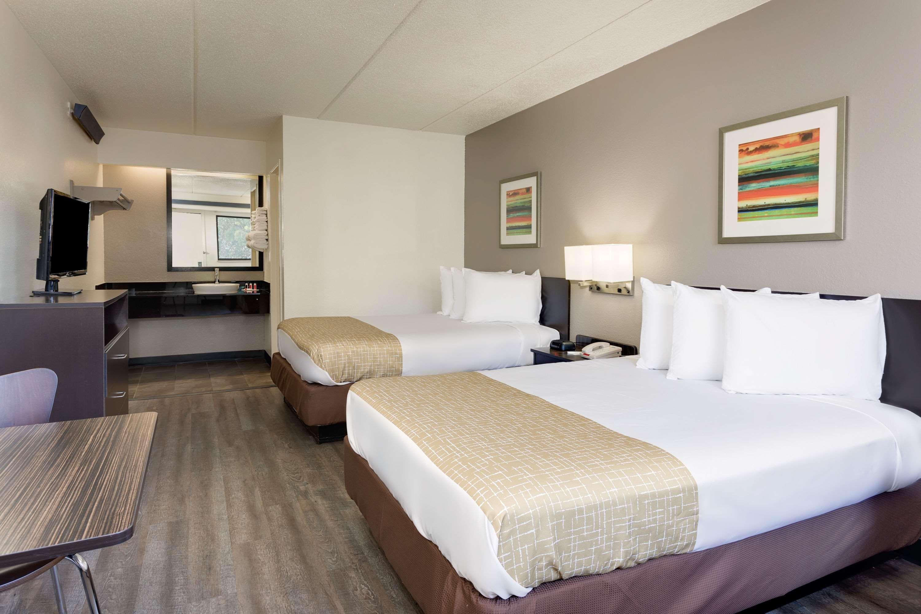Travelodge By Wyndham College Park Esterno foto