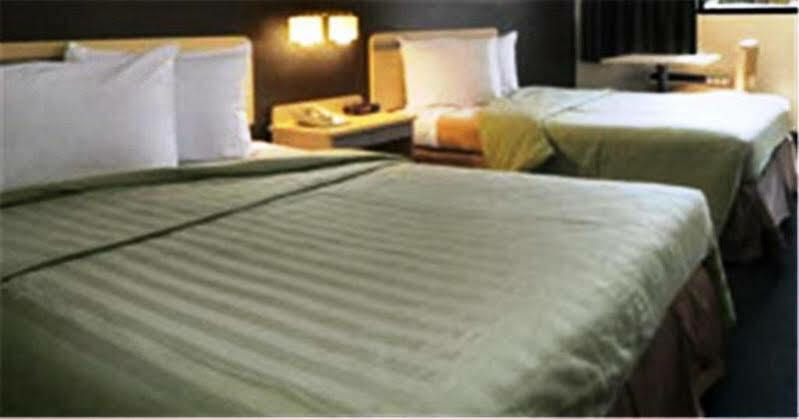 Travelodge By Wyndham College Park Esterno foto